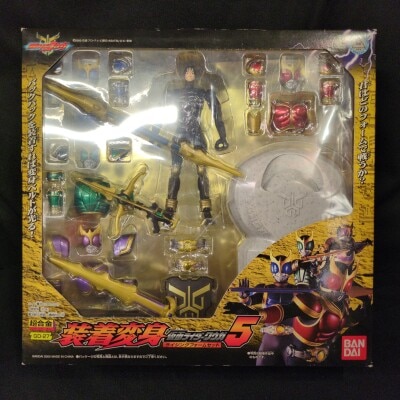装着変身 仮面ライダークウガ ライジングフォームセット GD-27