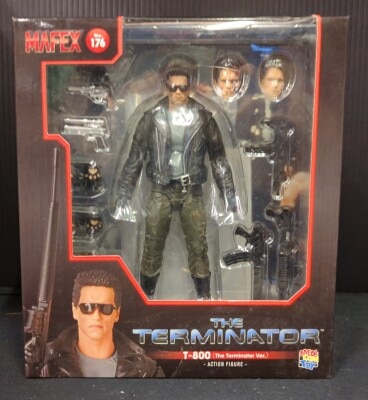 Medicom Toy MAFEX T-800 (THE TERMINATOR VER) 176 รูปภาพ 1