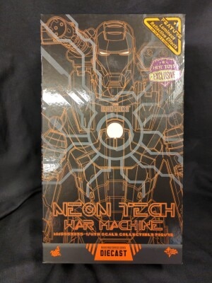 HOTTOYS MOVIE MASTERPIECE DIECAST NEON TECH WAR MACHINE MMS553