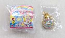 Bandai PreCure (Pretty Cure) All Stars Henshin Diecast charm& package 4: Tropical Pact Ball Chain Ver.