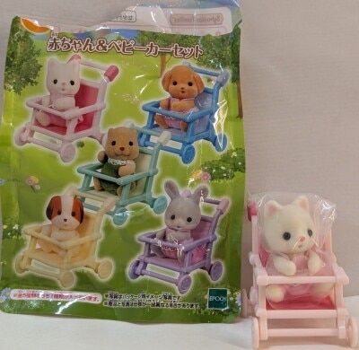 Epoch Co Sylvanian Families Baby Collection Baby & Stroller Set, Silk Cat Baby Ginny