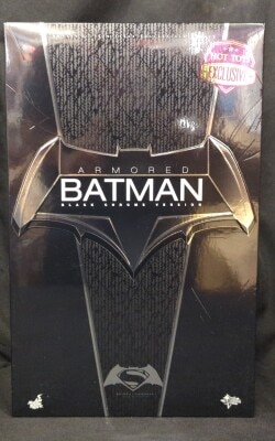 HOTTOYS MOVIE MASTERPIECE ARMORED BATMAN / BLACK CHROME VERSION MMS356