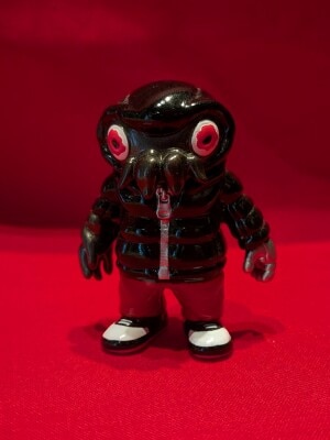 MEDICOMTOY VAG series 37 GYAROMI Cthulhuoid (Black) hình ảnh 1