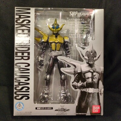 Bandai SH Figuarts Kamen Rider Kabuto GOD SPEED LOVE Kamen Rider Caucasus