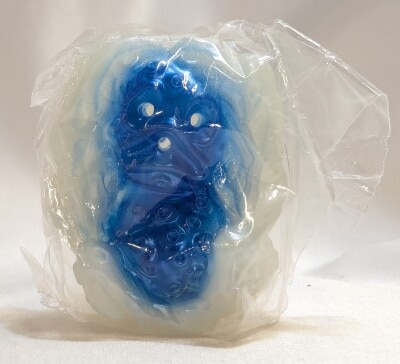 MEDICOMTOY VAG series 1 meemie Emerian (luminous Glow in The Dark/blue)