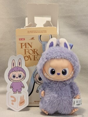 POP MART PIN FOR LOVE SERIES VINYL PLUSH PENDANT BLIND BOX THE MONSTERS? รูปภาพ 1