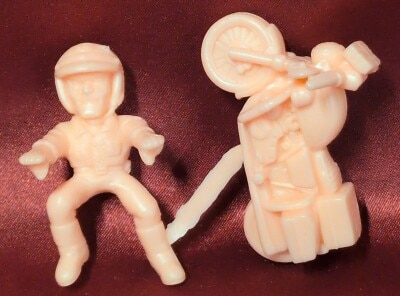 Bandai Gashapon Kamedas 7. Honda Hayato (Motorcycle Rider) & 8. Police Bike