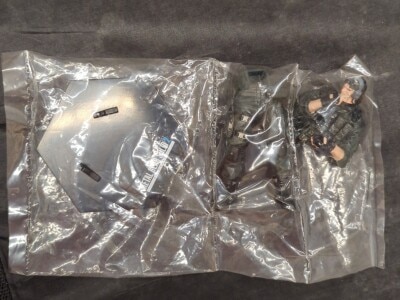 Konami figure collection METAL GEAR SOLID2 SUBSTANCE Iroquois Pliskin image 1