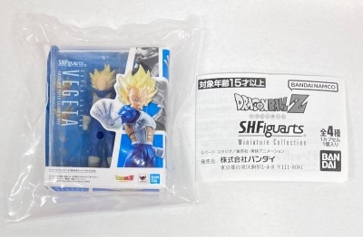 Bandai SHFiguarts Miniature Collection Dragon Ball Super-Saiyan Vegeta- Awakening of the Super-Saiyan Blood -