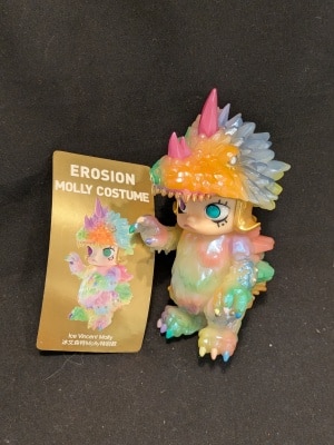 POP MART EROSION MOLLY COSTUME MOLLY×INSTINCTOY ICE VINCENT MOLLY SPECIAL