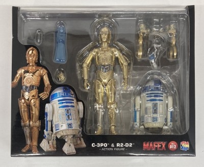 Medicom Toy MAFEX and 012