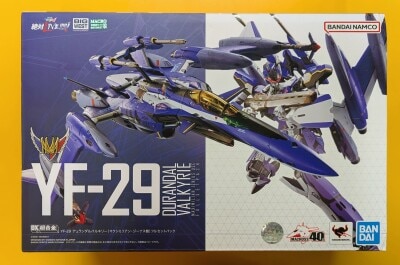 Bandai DX Gokin YF-29 Durandal Valkyrie (Maximillian Jenius) Full Set Pack