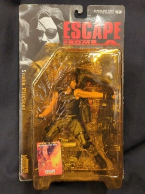 McFARLANE TOYS MOVIE MANIACS 03 SNAKE PLISSKEN (Tank top) image 1