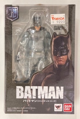 Bandai SH Figuarts JUSTICE LEAGUE Batman 画像 1