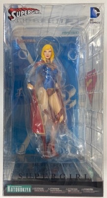 Kotobukiya ArtFX + STATUE / PRE PAINTED FIGURE SUPERGIRL (NEW52) 1/10 Scale รูปภาพ 1