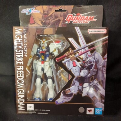 Bandai GUNDAM UNIVERSE ZGMF/A-262PD-P MIGHTY STRIKE FREEDOM GUNDAM Bild 1