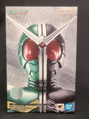 Bandai Spirits SHFiguarts/ Shinkocchou Seihou Kamen Rider W Cyclone Joker(with sleeve) Fuuto Tantei anime commemoration imagen 1