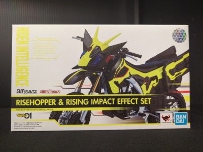 BANDAI SPIRITS SHFiguarts Kamen Rider Zero-One Rise Hopper and Rising Impact Effect set