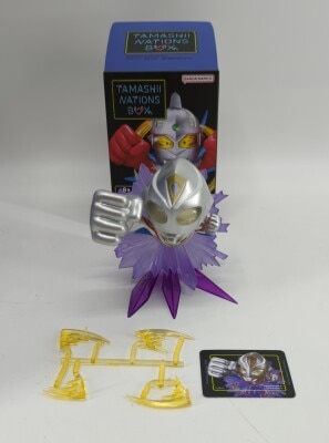 Bandai TAMASHII NATIONS BOX Ultraman ARTlized - Advance to the Ends of the Galaxy - Ultraman Dyna Flash Type imagen 1