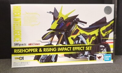 BANDAI SPIRITS SHFiguarts Kamen Rider Zero-One Rise Hopper and Rising Impact Effect set gambar 1