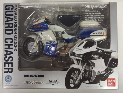 Bandai SH Figuarts Kamen Rider Agito Guard Chaser gambar 1