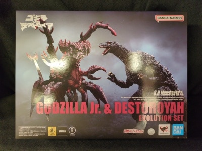 Bandai Spirits SHMonsterArts Godzilla Junior & Destoroyah Evolution Set