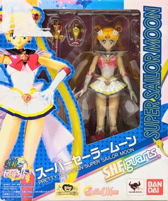 Bandai SHFiguarts Pretty Guardian Sailor Moon Super Sailor Moon