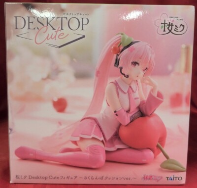 Taito Desktop Cute Figure Sakura Miku Cherry Cushion Ver. 圖片 1