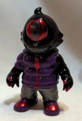 MEDICOMTOY VAG SERIES 41 GYAROMI Gallomioid Black x Purple
