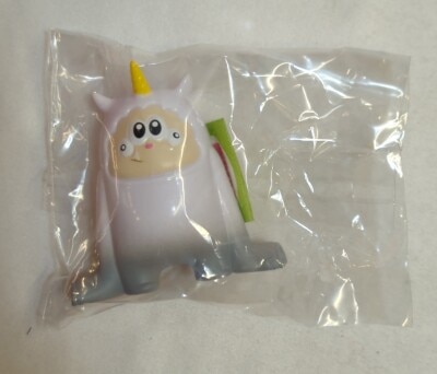 MEDICOMTOY VAG series 47 Maiya Long Sleeve White/Skin Tone