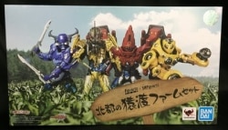 BANDAI SPRITS SHFiguarts+ ZERO Kamen Rider Build Hokuto's Saruwatari Farm set