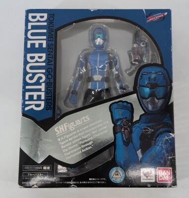 Bandai SH Figuarts Tokumei Sentai Go-Busters Blue Buster