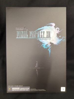 Square Enix Play Arts True Lightning Bild 1