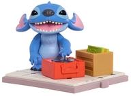 トレーディングフィギュア スティッチ(レコードプレーヤー) 「Just Play 映画スティッチ 場面フィギュア」 图片 1