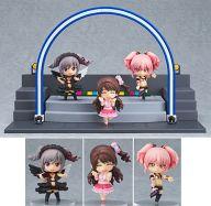 トレーディングフィギュア ねんどろいどぷち 蘭子・卯月・美嘉＆ライブステージセット 「アイドルマスター シンデレラガールズ」