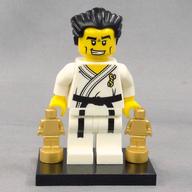LEGO Karate Master Minifigure Series 2 8684 image 1