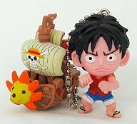 食玩 トレーディングフィギュア ルフィ＆サウザンド・サニー号 「ワンピース Wわくわくマスコット」