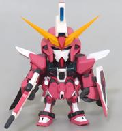 トレーディングフィギュア ∞JUSTICE GUNDAM 「QMSVmini Strike Freedom ＆ Infinite Justice」