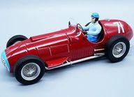 ミニカー 1/18 フェラーリ 375 F1 ニュルブルクリンクGP 1951 優勝車 A.Ascari ドライバーフィギュア付 #71 [TMD18-63D] imagen 1