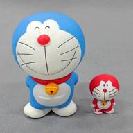 トレーディングフィギュア ドラえもんとミニドラえもん (原型制作：Studio 蓮) 「カプセルOne ドラえもん ヴィネットコレクション」 รูปภาพ 1