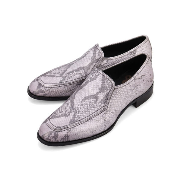 KADOKAWA [Exclusive Sale] Like a Dragon Collaboration Shoes - Kazuma Kiryu Model - 26.0 cm