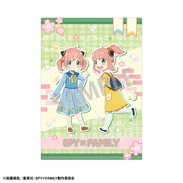 Kamio Japan TV Anime Spy x Family A4 Single Clear File Green Spring Outing