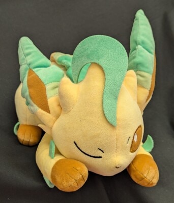 Bandai Spirits Mofugutto Plush Toy Eevee Friends Umbreon & Leafeon Naptime Ver. Pokemon Leafeon imagen 1