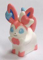 Trading Figure Sylveon Pokémon Movie Best Wishes Genesect Strikes Back & Mewtwo Awakens Pokémon Kids Namco Summer Limited Campaign Item image 1
