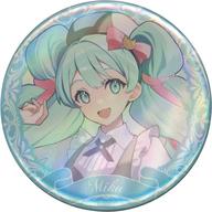 バッジ・ピンズ 初音ミク 「VOCALOID 初音ミク TREE VILLAGE CAFE トレーディングホログラム缶バッジ cafe」 Bild 1