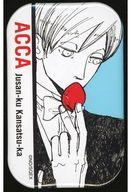 バッジ・ピンズ ジーン・オータス(縦型/ホワイト) 「ACCA13区監察課×BADONカフェ トレーディングスクエア缶バッジ」