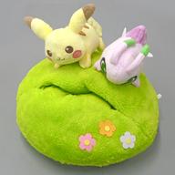 ぬいぐるみ かくれんぼピカチュウ＆セレビィぬいぐるみ 「20 Pokemon Collectionくじ〜Pikachu’s Forest〜」 ラストワン賞 รูปภาพ 1