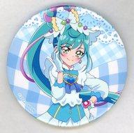 バッジ・ピンズ キュアスパイシー 「映画デリシャスパーティ プリキュア 夢みるお子さまランチ! ドでか缶バッジ」
