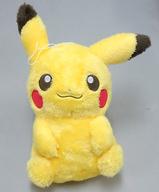 ぬいぐるみ ピカチュウ(お座り) Pokemonlife with PIKACHU でっかいぬいぐるみ 「ポケットモンスター サン＆ムーン」 Bild 1