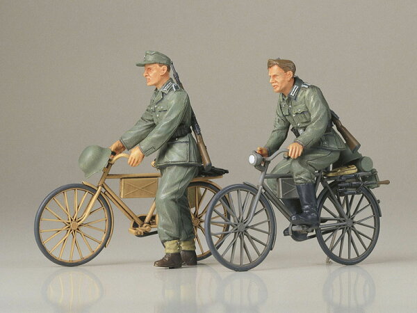TAMIYA タミヤ 1/35 ドイツ歩兵 自転車行軍セット【35240】 プラモデル